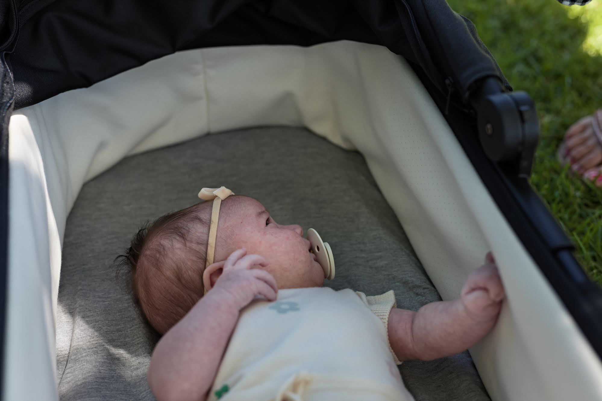 Bamboo Carry Cot Fitted Sheets (2pcs) - Image 4
